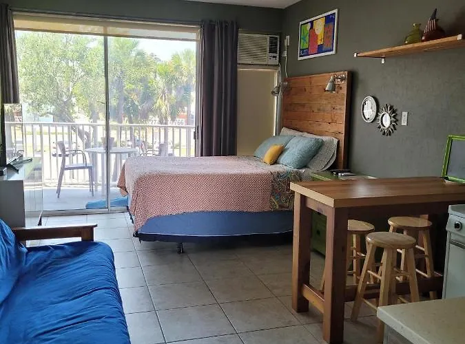 Apartment Retreat At Bvg